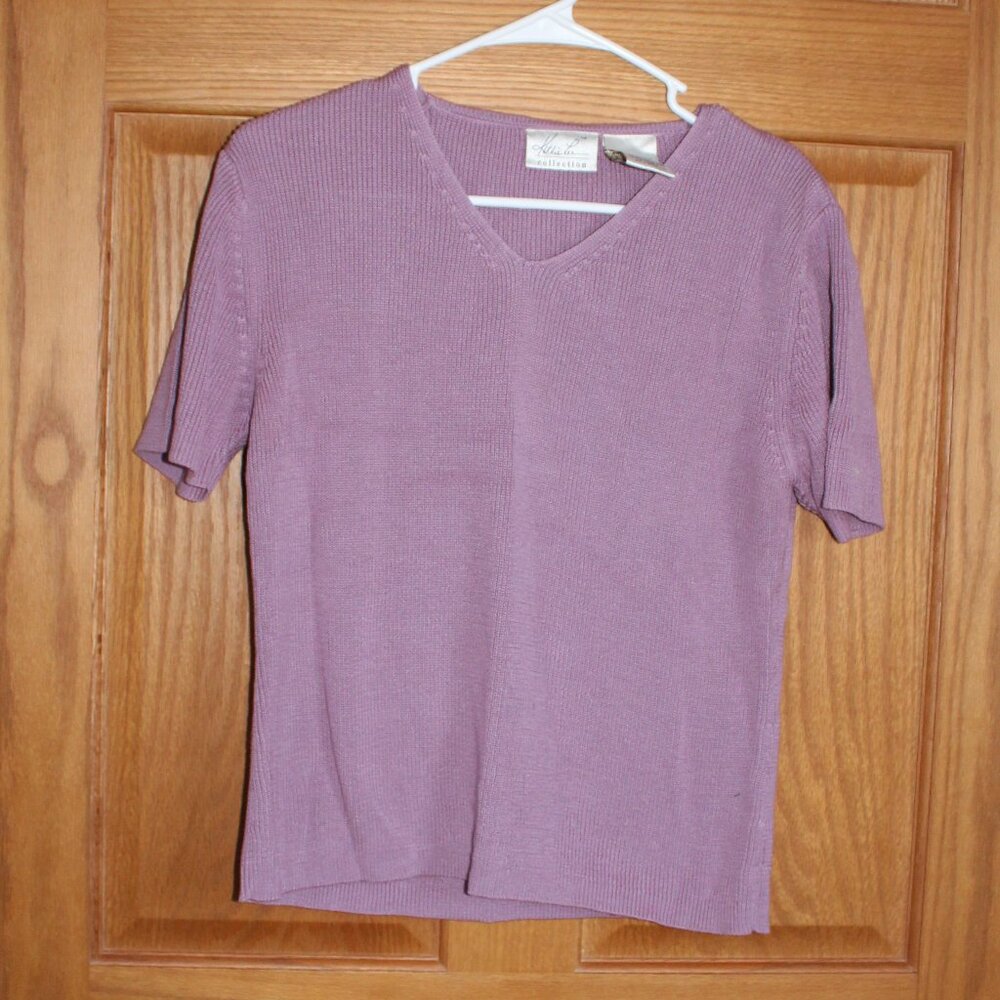 Kathie Lee Collection Ladies Women's Medium Purple Sweater Top Vintage